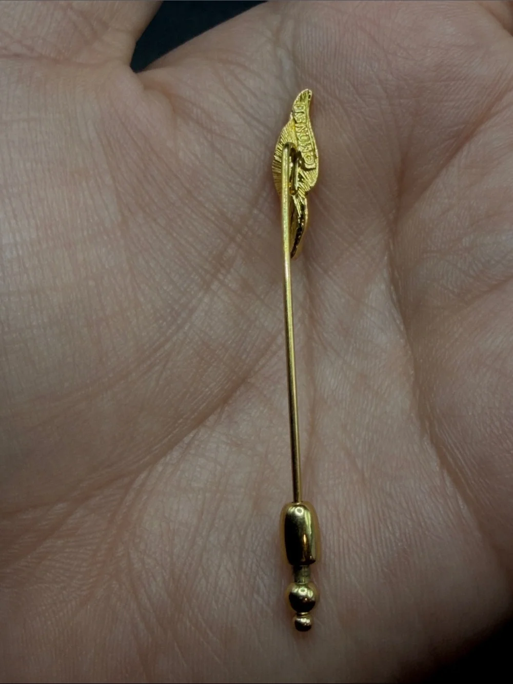 Monet Vintage Gold Tone Metal Wave Motif Stick Pin Hat Pin Brooch Jewelry